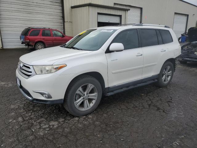 TOYOTA HIGHLANDER