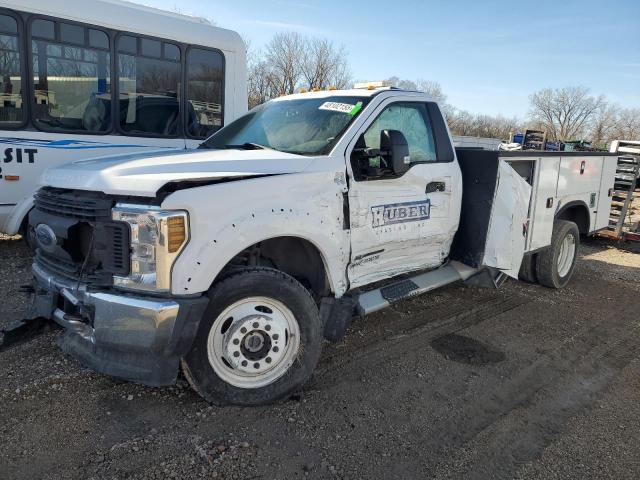 FORD F-550 SUPER DUTY