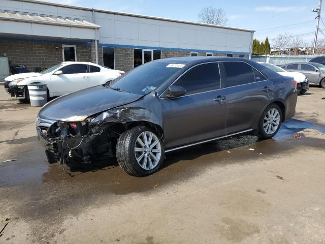 TOYOTA CAMRY BASE