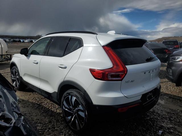 2025 VOLVO XC40 PLUS YV4L12UC5S2498954