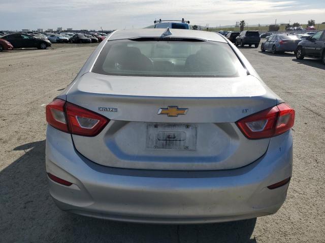 2018 CHEVROLET CRUZE LT - 1G1BE5SM4J7238863