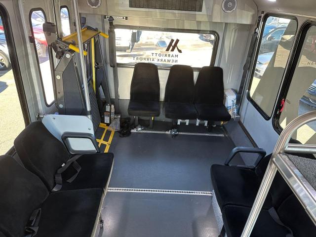 2021 FORD E350 BUS 2021VAN