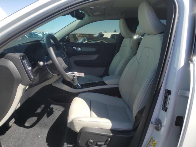 2024 VOLVO XC40 PLUS YV4L12UE7R2275603