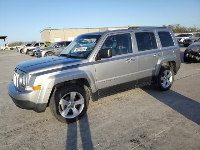 Vin: 1c4njpfb6gd727036, lot: 50010625, jeep patriot latitude 2016 img_1
