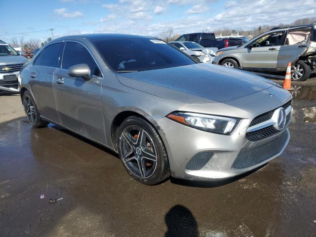 2019 MERCEDES-BENZ A 220 4MAT - WDD3G4FB5KW012336