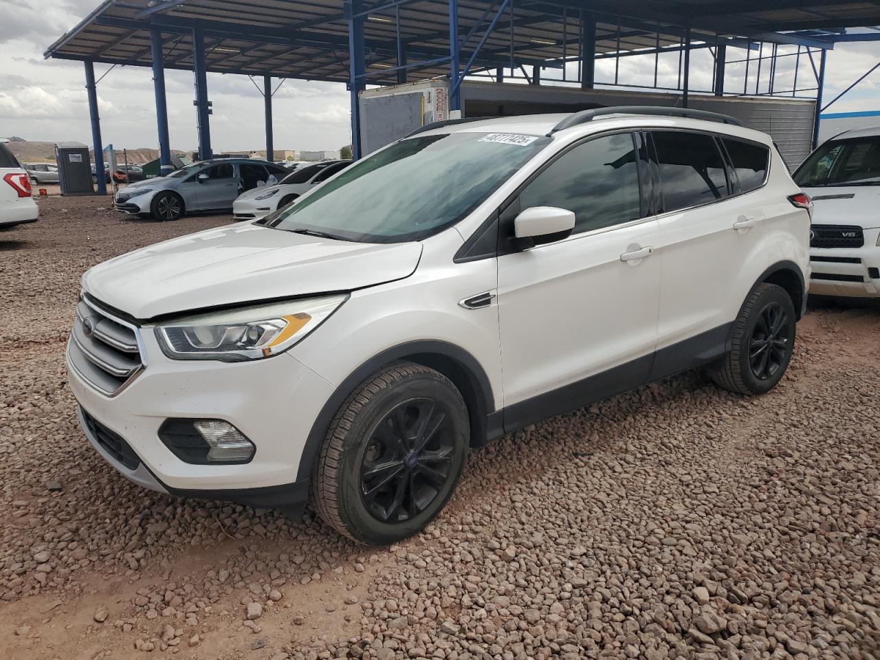 FORD ESCAPE SE