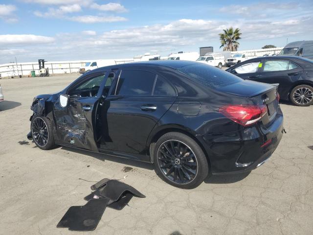 Vin: wdd3g4eb0kw025318, lot: 50895805, mercedes-benz a-class 220 20192