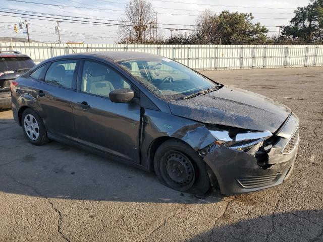 Vin: 1fadp3e27hl339055, lot: 48477215, ford focus s 20174