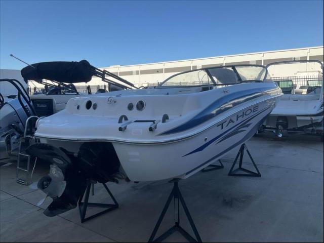 TRACKER Q4 2005 two tone   BUJB02TSG405 photo #3