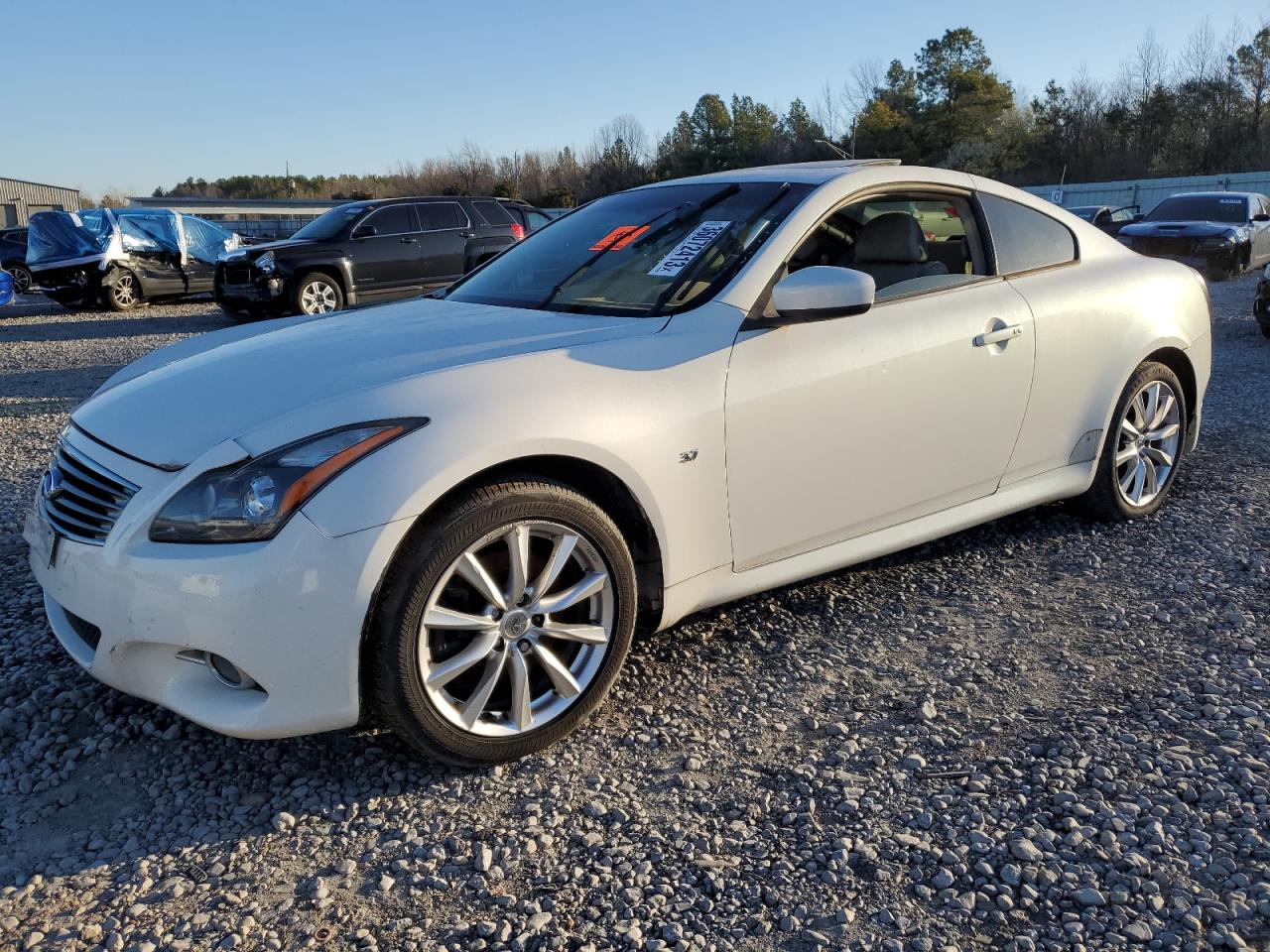 INFINITI Q60 JOURNEY