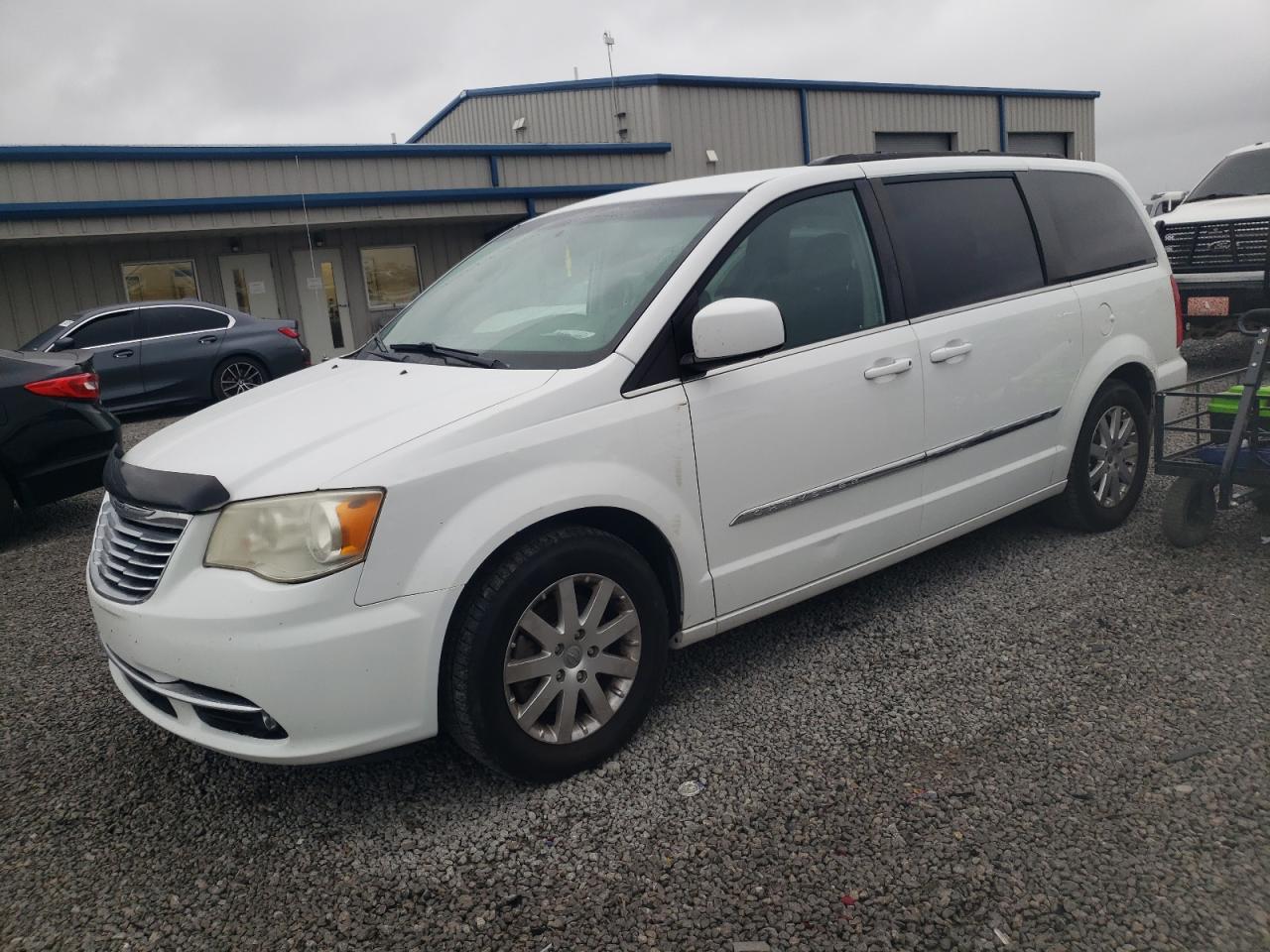 CHRYSLER TOWN & COUNTRY TOURING