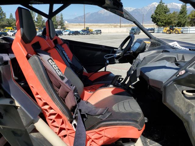 2021 CAN-AM MAVERICK X - 3JBVEAV22MK000073