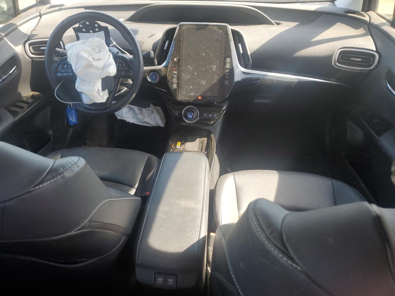 TOYOTA PRIUS PRIME LE