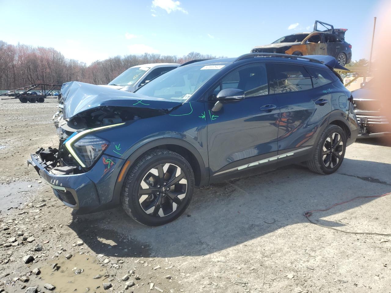 KIA SPORTAGE X LINE