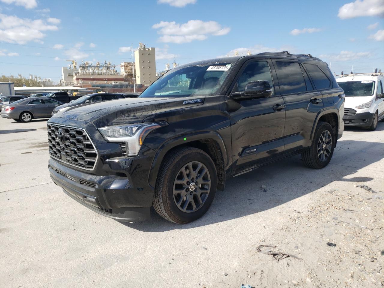 TOYOTA SEQUOIA SR5