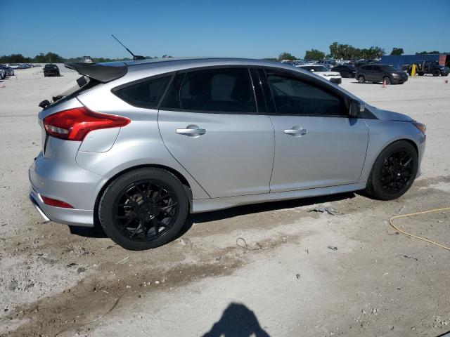 Vin: 1fadp3k25gl287606, lot: 48879635, ford focus se 20163