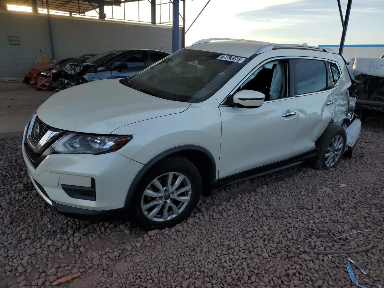 JN8AT2MT1KW263355 NISSAN ROGUE S 2019