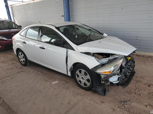 Vin: 1fadp3e29hl240575, lot: 49881735, ford focus s 20174