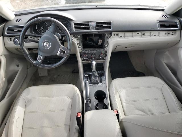 2015 VOLKSWAGEN PASSAT S 1VWAS7A3XFC111644