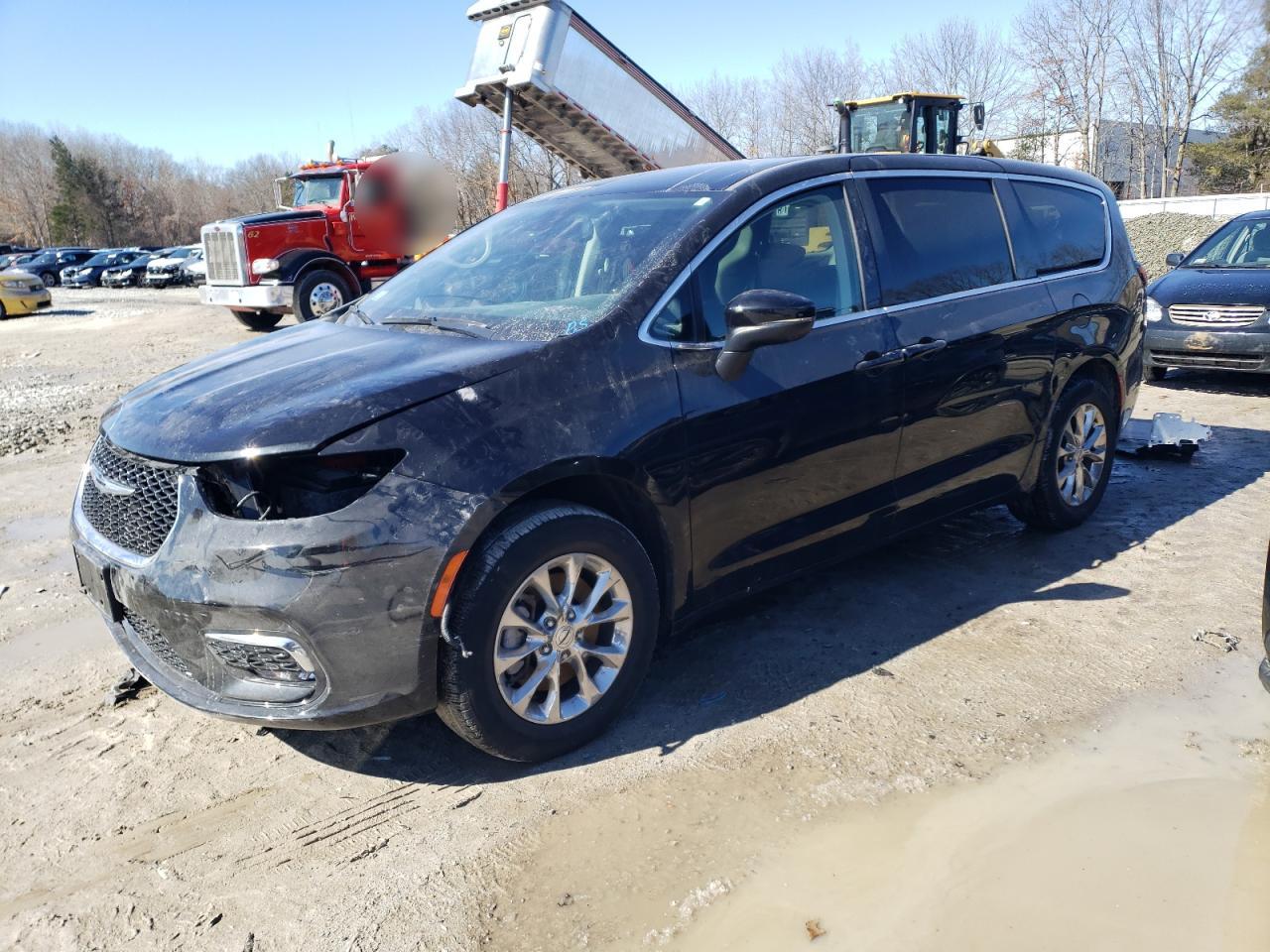 CHRYSLER PACIFICA TOURING L