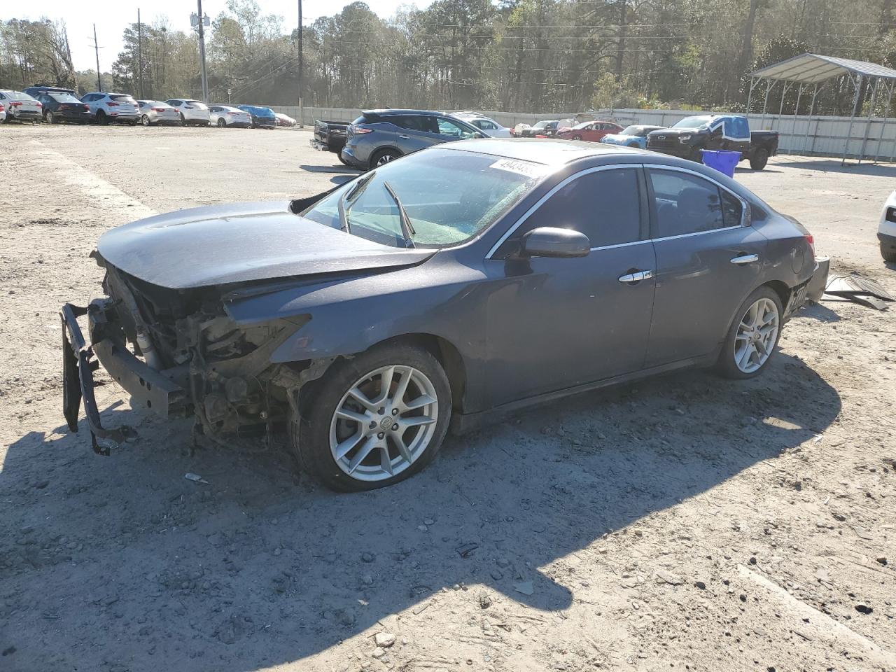 NISSAN MAXIMA S