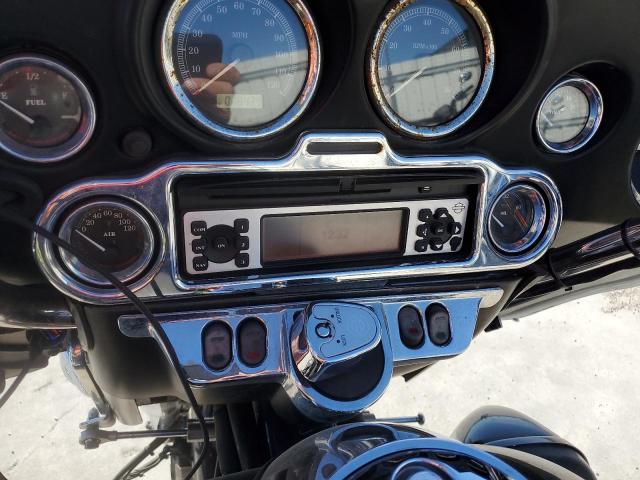 2011 HARLEY-DAVIDSON FLHTCUTG 1HD1MAM17BB854037