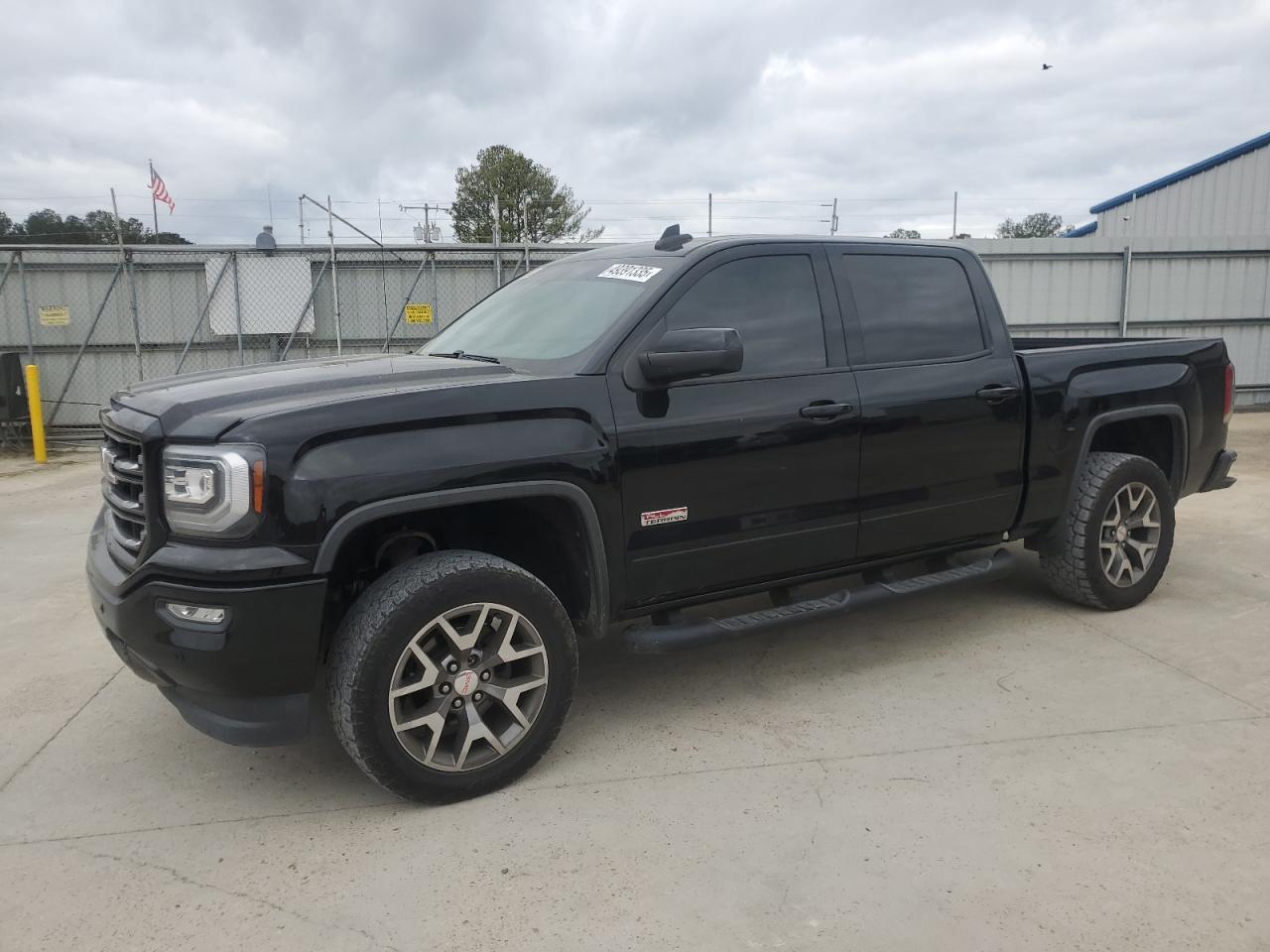 GMC SIERRA K1500 SLT