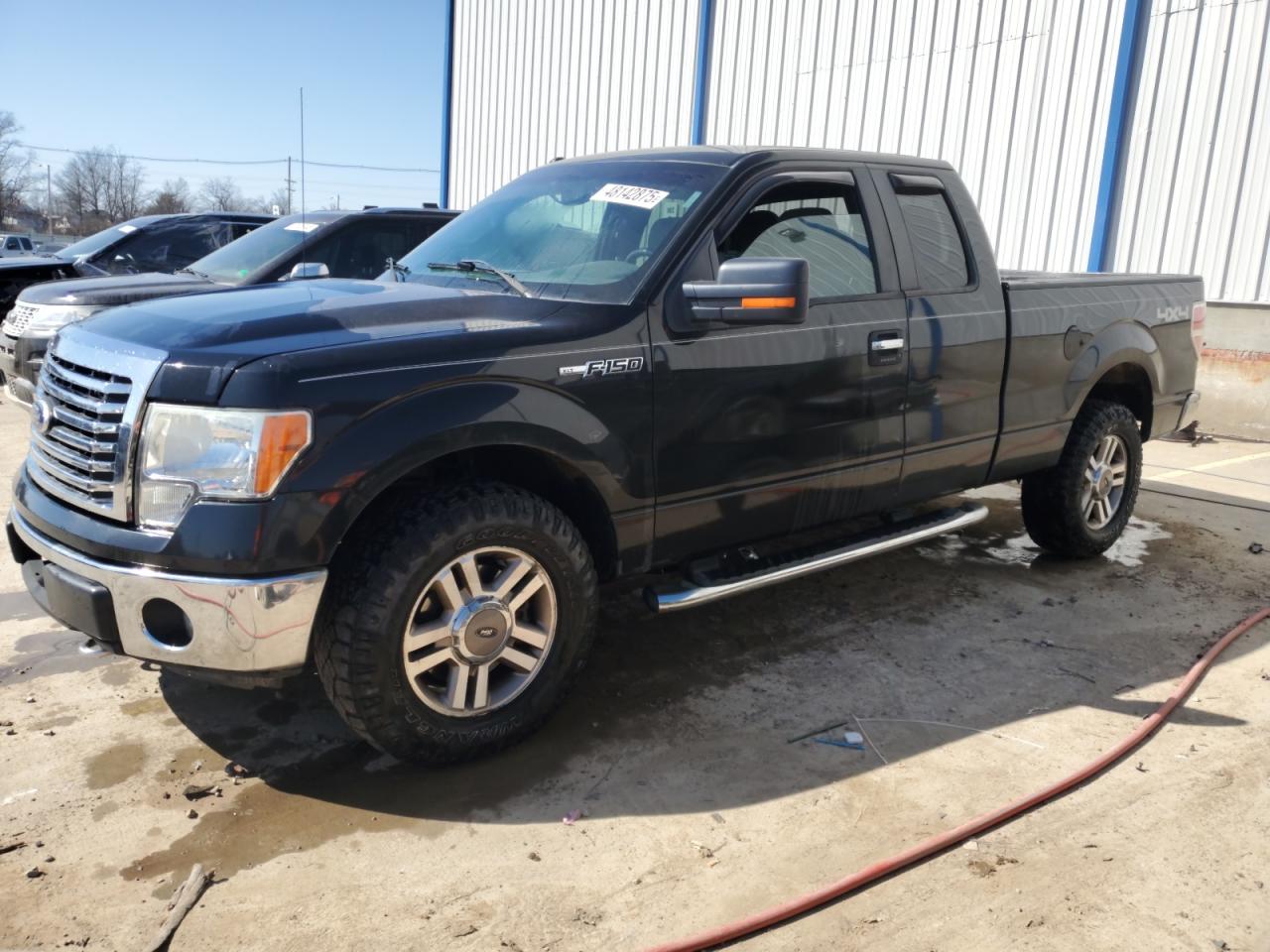 FORD F-150 SUPER CAB