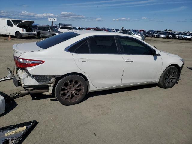 Vin: 4t1bf1fk7fu110532, lot: 49436225, toyota camry le 20153