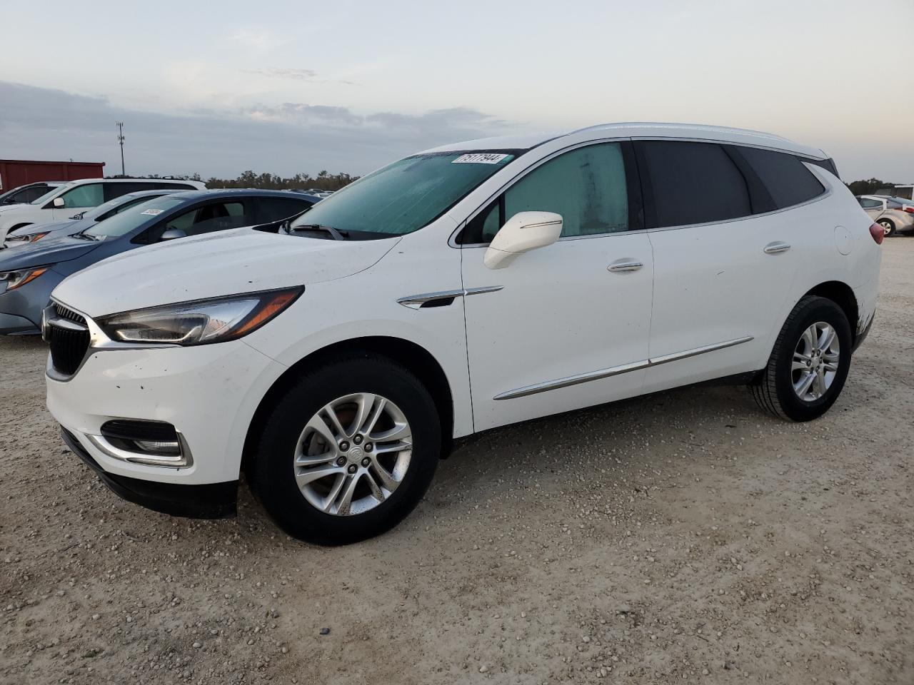 BUICK ENCLAVE ESSENCE
