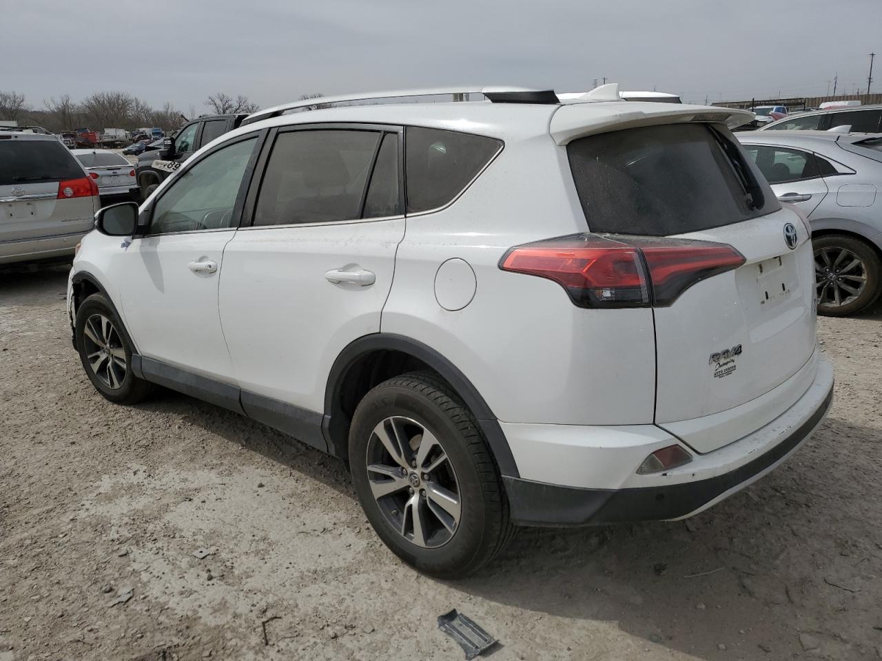 TOYOTA RAV4 XLE