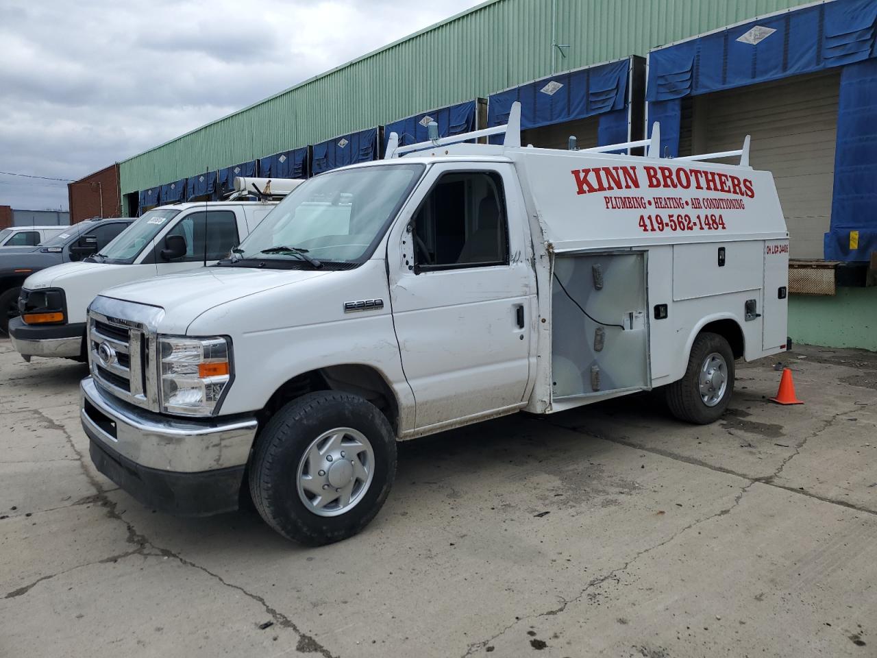FORD ECONOLINE E350 SUPER DUTY CUTAWAY VAN
