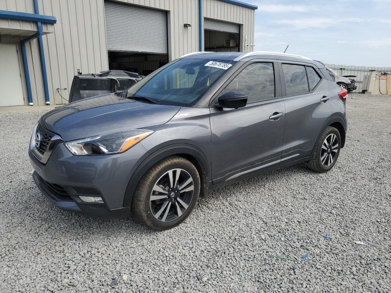 NISSAN KICKS SR