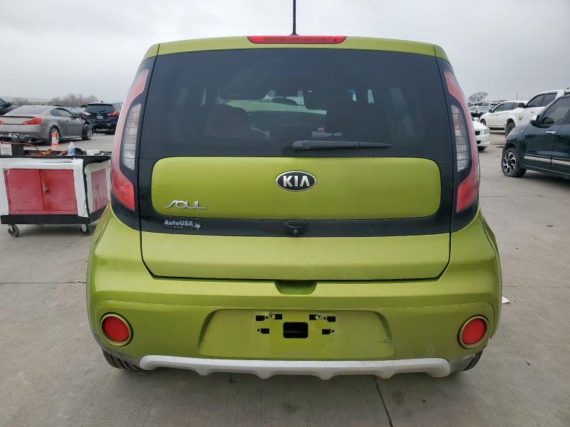 2018 KIA SOUL + - KNDJP3A55J7891701