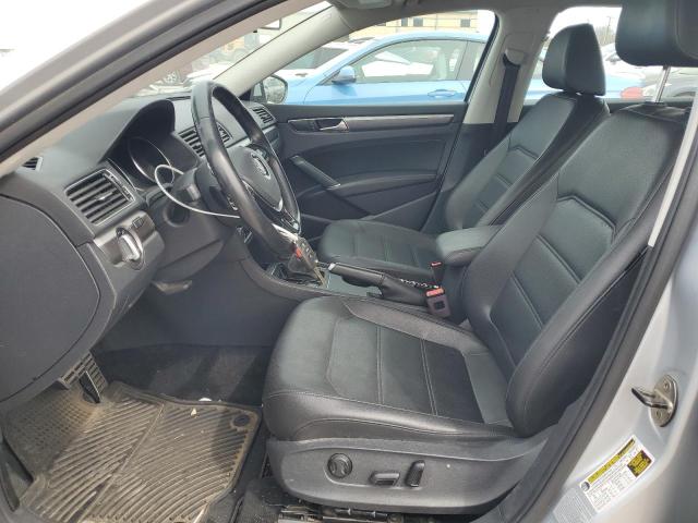 2017 VOLKSWAGEN PASSAT R-L - 1VWDT7A37HC082147