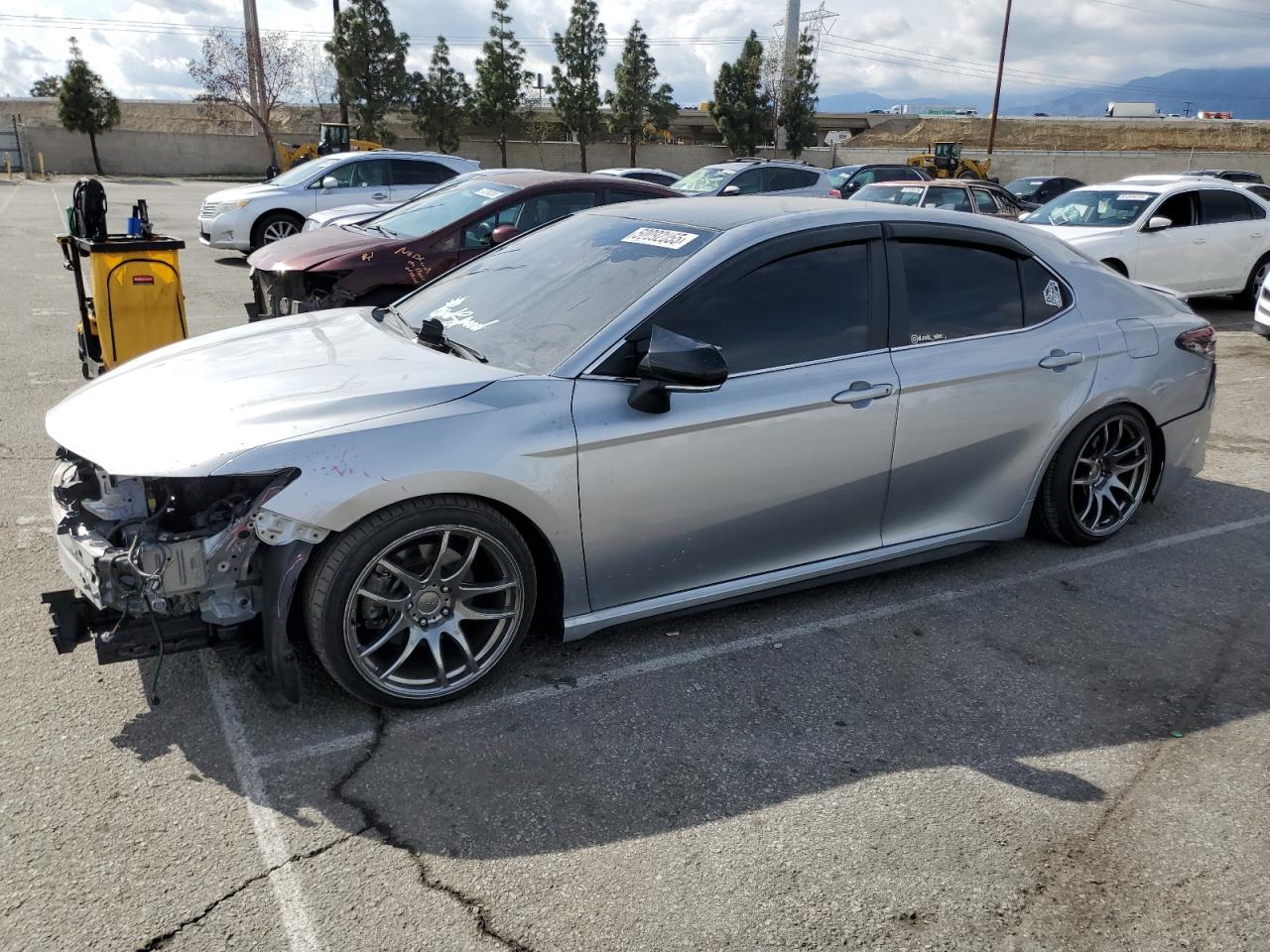 TOYOTA CAMRY SE NIGHT SHADE