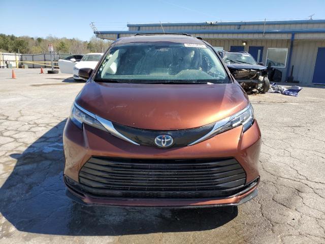2021 TOYOTA SIENNA LE - 5TDBRKEC3MS016712
