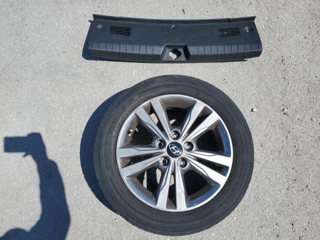 2017 HYUNDAI ELANTRA SE KMHD84LF6HU224794
