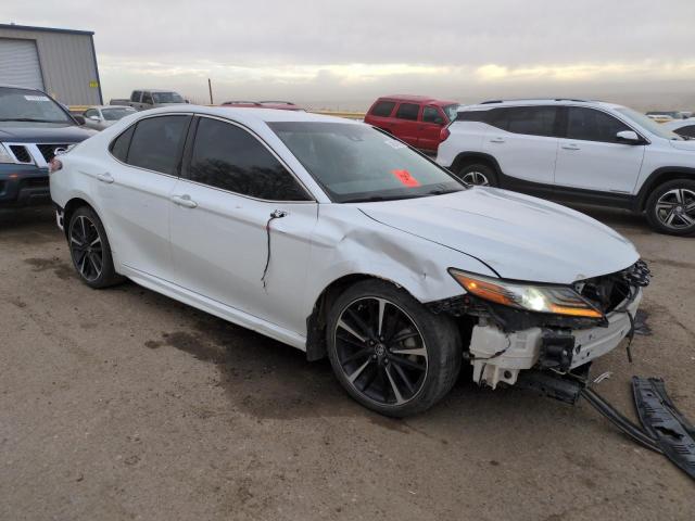 Vin: 4t1b61hk0ju011752, lot: 49845675, toyota camry xse 20184