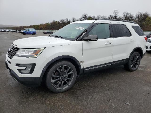Vin: 1fm5k8d88hgb12171, lot: 49658225, ford explorer xlt 2017 img_1