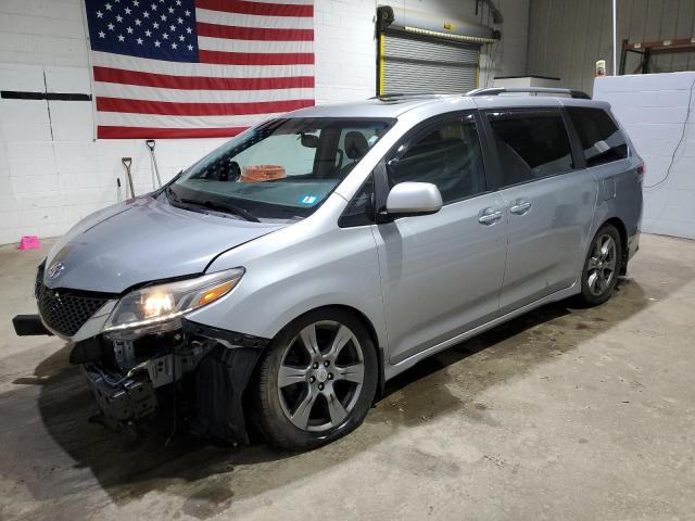 Vin: 5tdxz3dc6hs852078, lot: 51044615, toyota sienna se 2017 img_1