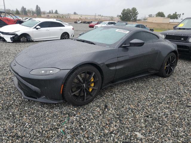 ASTON MARTIN VANTAGE