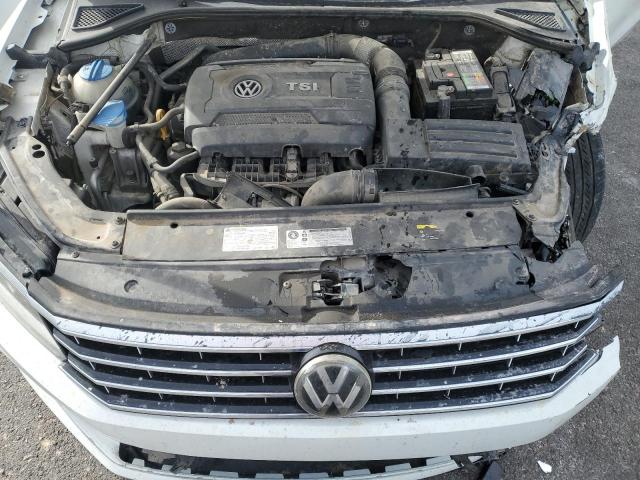 2017 VOLKSWAGEN PASSAT SE - 1VWBT7A31HC066193