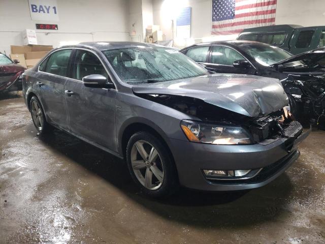 2015 VOLKSWAGEN PASSAT S - 1VWAS7A34FC098616