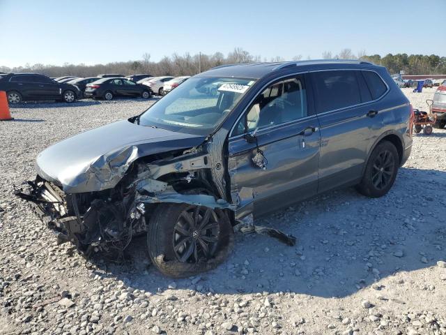 VOLKSWAGEN TIGUAN SE