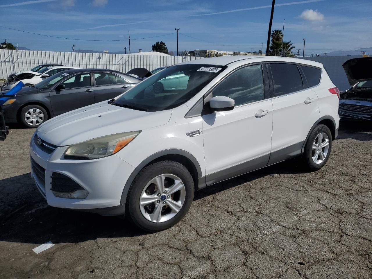 FORD ESCAPE SE