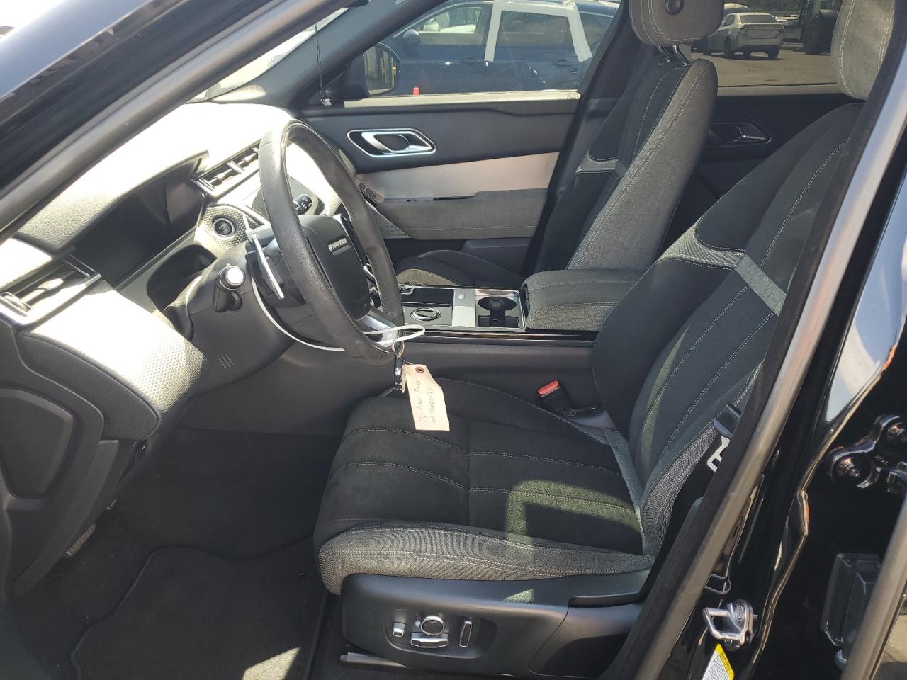 LAND ROVER RANGE ROVER R-DYNAMIC SE