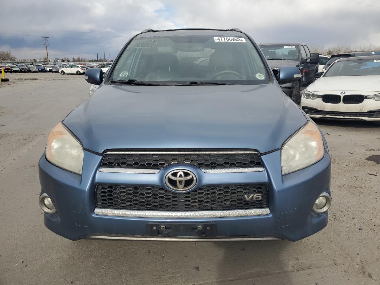 TOYOTA RAV4 LIMITED