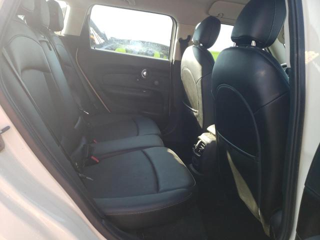 2016 MINI COOPER CLU WMWLN5C55G2B28526
