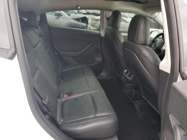 2022 TESLA MODEL Y 7SAYGDEF6NF462626